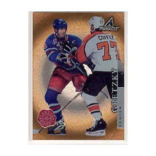 1997 98 Pinnacle Artist's Proofs #67 Wayne Gretzky: Sports Collectibles