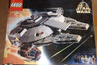 LEGO Star Wars 7190 Millennium Falcon: Toys & Games