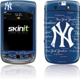MLB   New York Yankees   New York Yankees   Cap Logo Blast   BlackBerry Torch 9800   Skinit Skin Cell Phones & Accessories