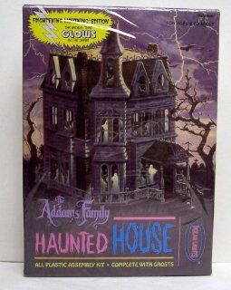 Polar Lights The Addams Family Haunted House Glow in the Dark Plastic Model Kit: Toys & Games