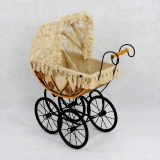 Eleanor Doll Carriage: Toys & Games