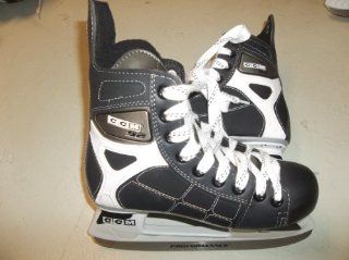 CCM 92 Ice Hockey Skates   Size 4.0 (youngster/teen)   only used a couple of time   Very Good CONDITION Sports & Outdoors