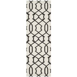 Transitional Safavieh Handwoven Moroccan Dhurrie Ivory Wool Rug (26 X 8)