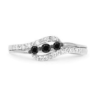10KT White Gold Round Diamond Black And White Three Stone Bypass Promise Ring (1/4 cttw): D GOLD: Jewelry