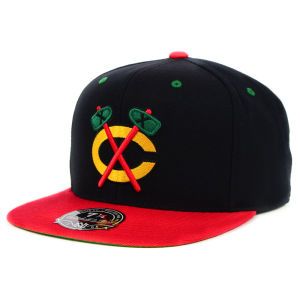Chicago Blackhawks Mitchell and Ness NHL 2Tone High Crown Fitted Cap
