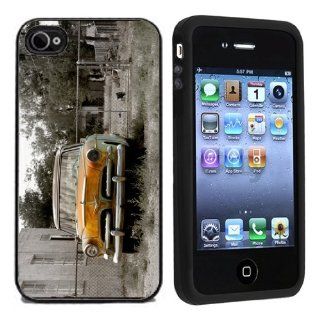 IP4 Old Rusty Car iPhone 4 or 4s Case / Cover Verizon or At&T: Cell Phones & Accessories