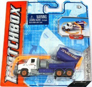 Matchbox   Real Working Rigs   Freightliner Business Class M2 106V: Toys & Games