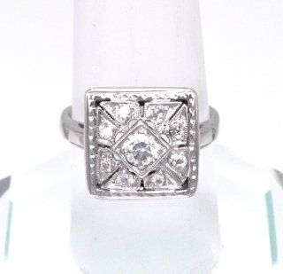 14K White Gold Diamond Antique Looking Ring: Jewelry