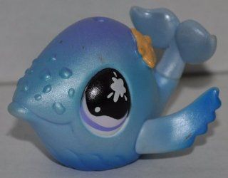 Whale #824 (Blue, Purple Eyes, Metallic Paint) Littlest Pet Shop (Retired) Collector Toy   LPS Collectible Replacement Single Figure   Loose (OOP Out of Package & Print): Everything Else