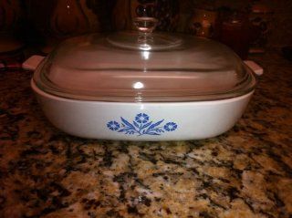 Vintage Corning Ware   Cornflower / Corn Flower   Large 10 Inch Casserole w/ Lid   P 10 B Made In USA: Baking Dishes: Kitchen & Dining