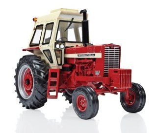 Ertl Farmall 856 Precision Elite Diecast Tractor, 1:16 Scale: Toys & Games