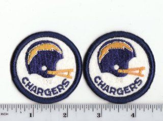 Set of 2 Vintage 1980s NFL SD San Diego Chargers 2 Inch Round PATCH Old Logo Throwback (sew or iron on): Everything Else