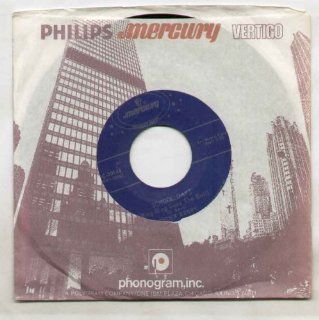 Chuck Berry   School Days   7 inch vinyl / 45: Music
