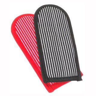Lodge Striped Hot Handle Holders/Mitts, Set of 2: Kitchen & Dining
