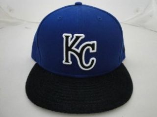 NEW ERA 950 SNAPBACK "SPECIAL MATERIAL VISOR" MLB KANSAS CITY ROYALS ROYAL BLUE: Clothing