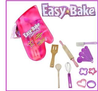 Easy Bake Oven Basic Beginnings Set [13 Pieces!]: Toys & Games