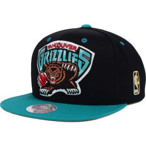 Vancouver Grizzlies Mitchell and Ness NBA Undertime Snapback Cap