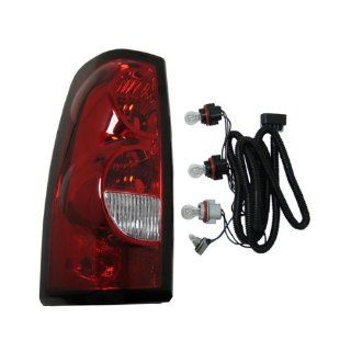 2004 2005 2006 2007 Chevrolet/Chevy Silverado 1500 2500 3500 Full Size Pickup Truck (Fleetside Models Except 3500 Dually) Taillight Taillamp Rear Brake Tail Light Lamp (with dark trim) Left Driver Side (04 05 06 07): Automotive
