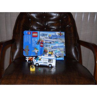 LEGO Police Prisoner Transport 7286: Toys & Games