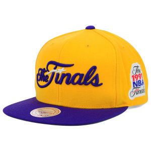 Los Angeles Lakers Mitchell and Ness NBA Finals Pack Snapback