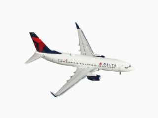 Gemini Jets Delta (New Livery) B737 700(W) 1:400 Scale: Toys & Games