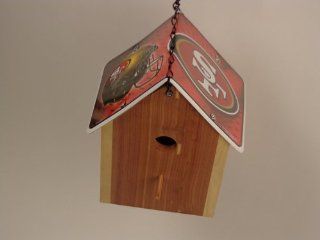 San Francisco 49ers NFL Football Cedar Birdhouse License Plate Roof Handmade : Bird Houses : Patio, Lawn & Garden