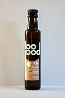 garlic extra virgin olive oil by toofood