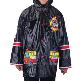 Boy's Fire Dog Rain Coat   Sizes X Small 4/5 and Small 6/7: Clothing