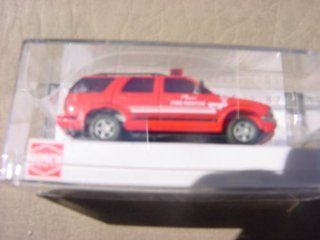 BUSCH, HO SCALE(1/87), CHEVROLET BLAZER, W/PLANO FIRE RESCUE MARKINGS, RED: Toys & Games