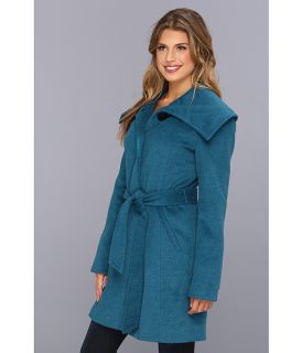 Ellen Tracy Belted Trench w/Fly Front and Wing Collar