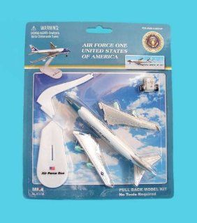 Air Force One Pullback Model Kit   Friction Powered Toy Vehicles