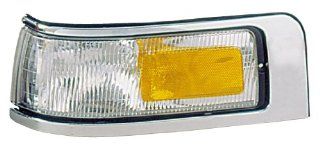 Eagle Eyes FR261 U000L Lincoln Driver Side Side Marker Lamp Lens and Housing: Automotive