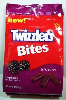 Twizzlers Raspberry Soft Licorice Bites, 10 oz (283 g) Bag : Licorice Candy : Grocery & Gourmet Food