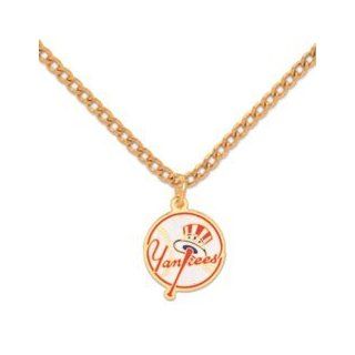 New York Yankees Chain Necklace with Top Hat Team Logo Pendant : Sports Fan Necklaces : Sports & Outdoors