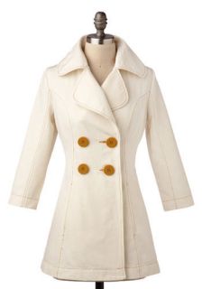 Tulle Clothing Crème Caramel Coat  Mod Retro Vintage Coats