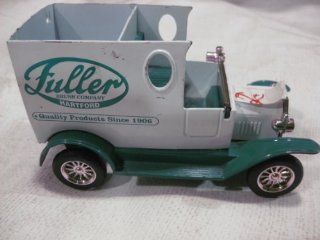 Fuller Brush Company Hartford 1:28 Scale Diecast Quality Products Since 1906 Collectables With Real Rubber Tires But No Top: Toys & Games