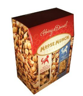 Harry and David Moose Munch Confection Milk Chocolate and White Chocolate Cranberry   2 Pound 8 Ounce Christmas Holiday Day Gift Box : Candy And Chocolate Gifts : Grocery & Gourmet Food