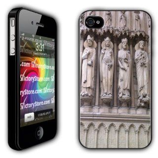 iPhone 4/4s Case   Notre Dame Cathedral (Portal Sculptures)   Black Protective Hard Case: Cell Phones & Accessories
