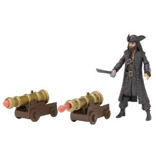 Pirates Of The Carribean Battle Pack Wave #1 Blackbeard With Dual Blasting Cannons: Toys & Games
