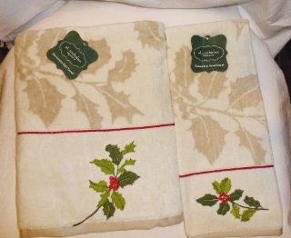 St. Nicholas Square Decorative Christmas Embroidered Holiday Towels Set of 2 Holly : Christmas Bath Towels : Everything Else