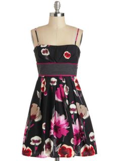 Heirlooms and Blooms Dress  Mod Retro Vintage Dresses