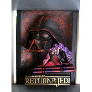Star Wars Episode VI   Revenge of the Jedi 3 D Movie Poster Sculpture Darth Vader Toys & Games