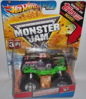 21572 1/64 Monster Jam Pull Back Truck Asst (12): Toys & Games