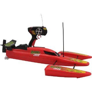 REMOTE CONTROL Ignite Racing 99 Speed Boat   Red or black color sent at random: Toys & Games
