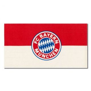 BA 103 01 Teppich Bayern Mnchen 080x150 cm: Spielzeug
