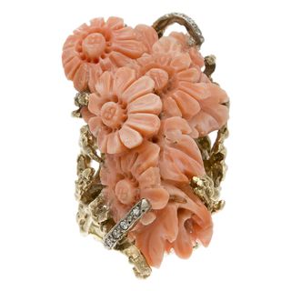 14k Gold Carved Coral and 1/5ct TDW Diamond Estate Ring (J K, SI1 SI2)